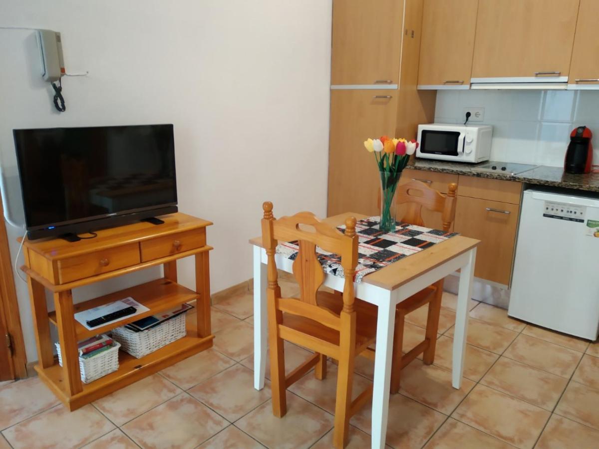 Apartament Can Mingu 1Er Pis Besalú Exterior foto